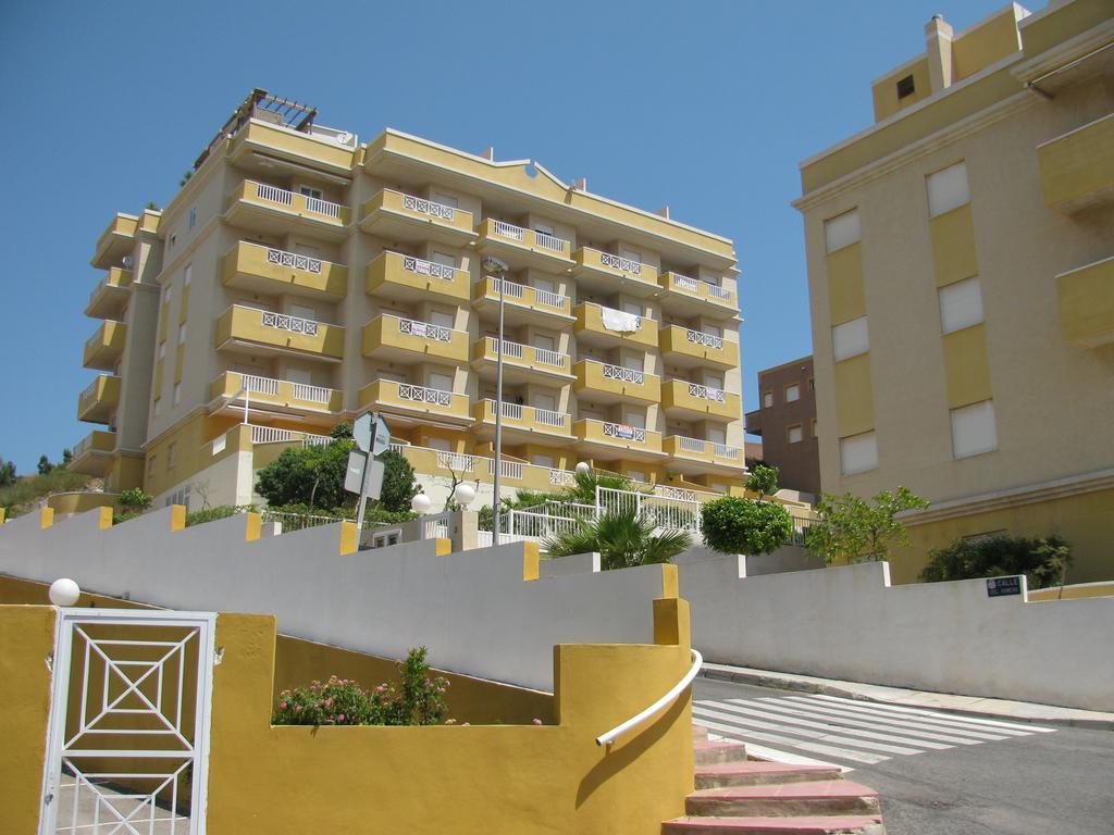 Апартаменты Apartamento Cala Reona Палос Экстерьер фото